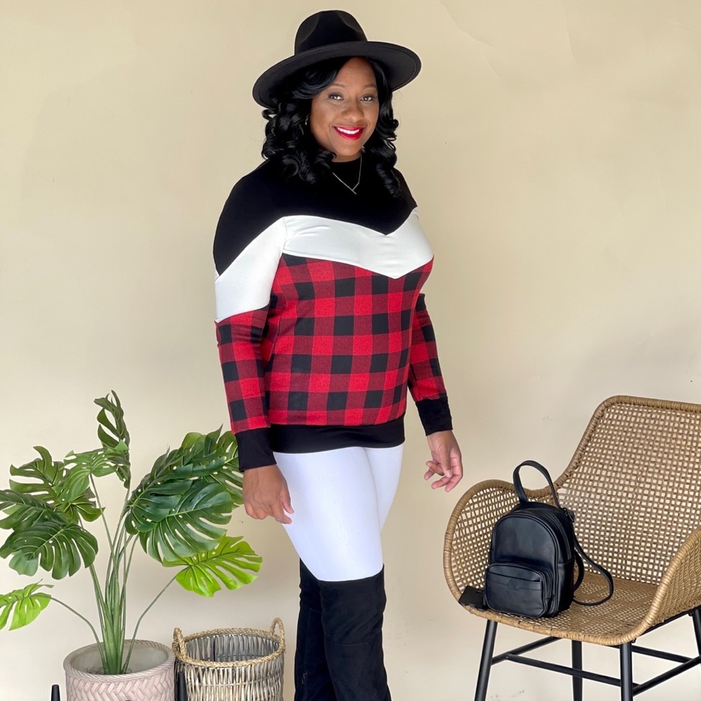 Buffalo Color Block Top - Picture 2 of 3